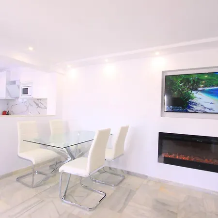 1094 Modern Duplex Penthouse On The Lejlighed