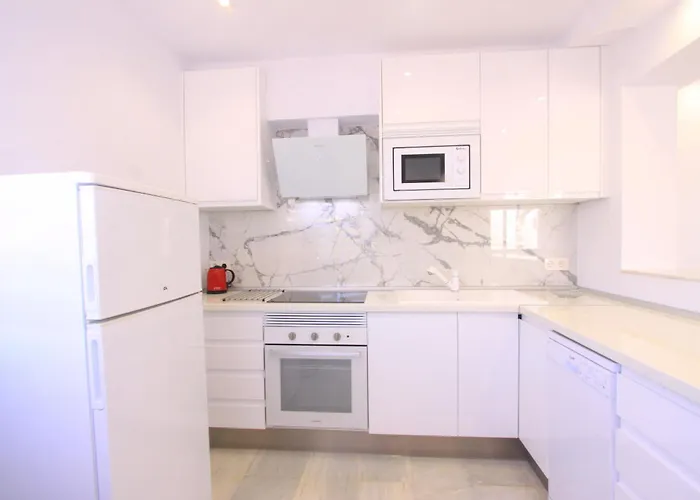 1094 Modern Duplex Penthouse On The *