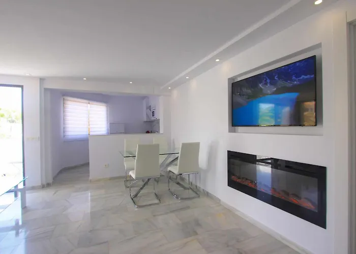 1094 Modern Duplex Penthouse On The * Marbella