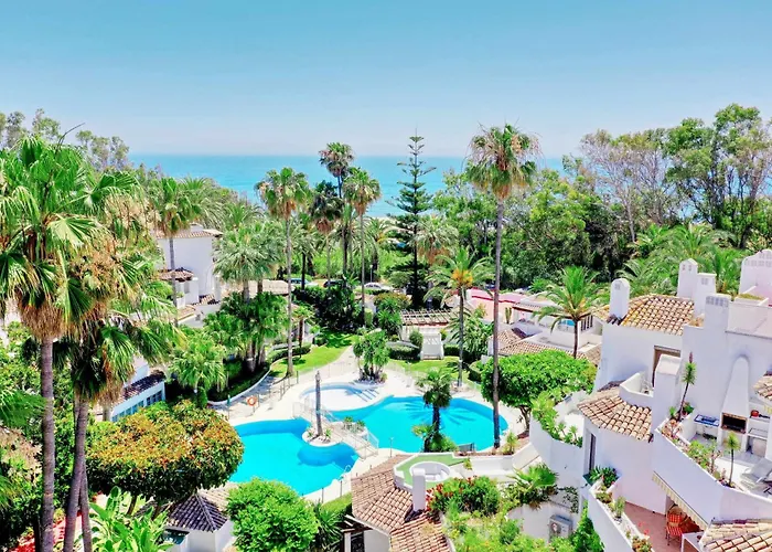 1094 Modern Duplex Penthouse On The Apartamento Marbella